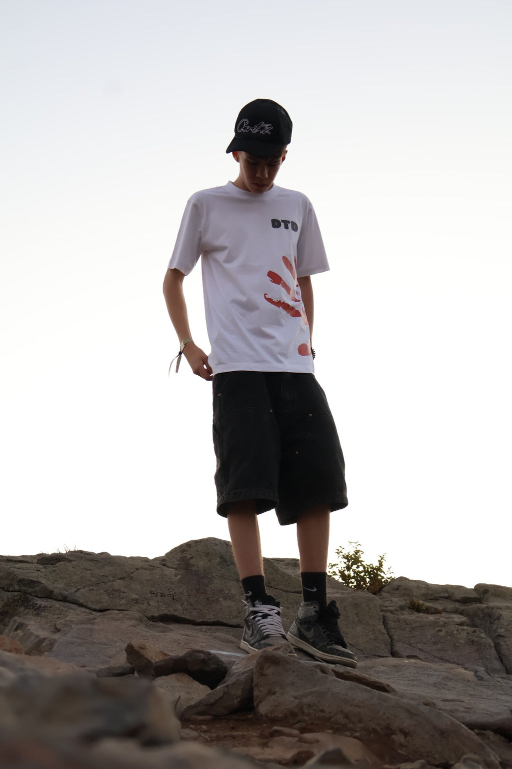Hand Paint T-shirt - White